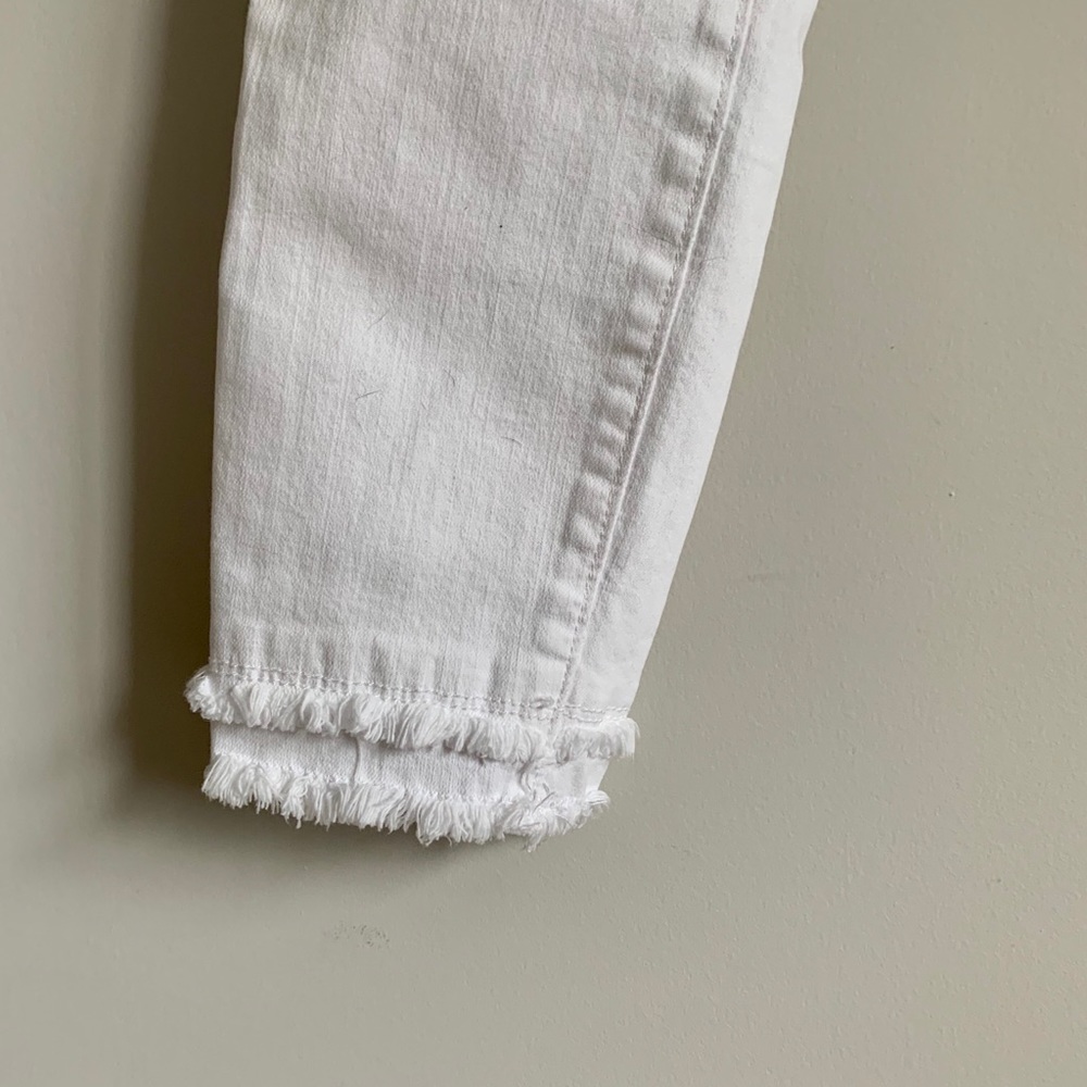White LOFT skinny jeans - Picture 2 of 5